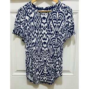 Chicos Tunic Top Womens Size 0 S Blue White Ikat Print Short Sleeve